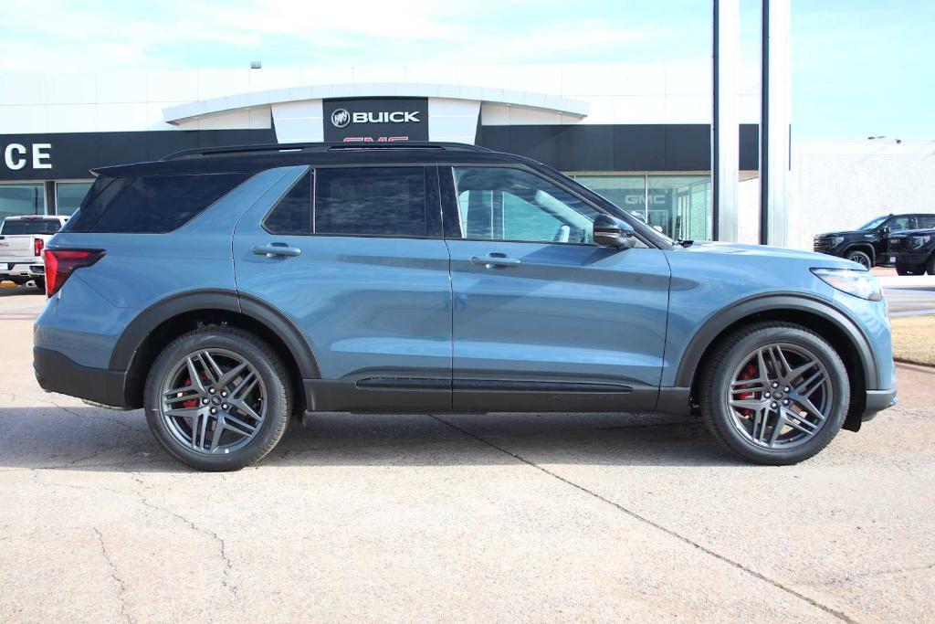 new 2025 Ford Explorer car, priced at $60,805