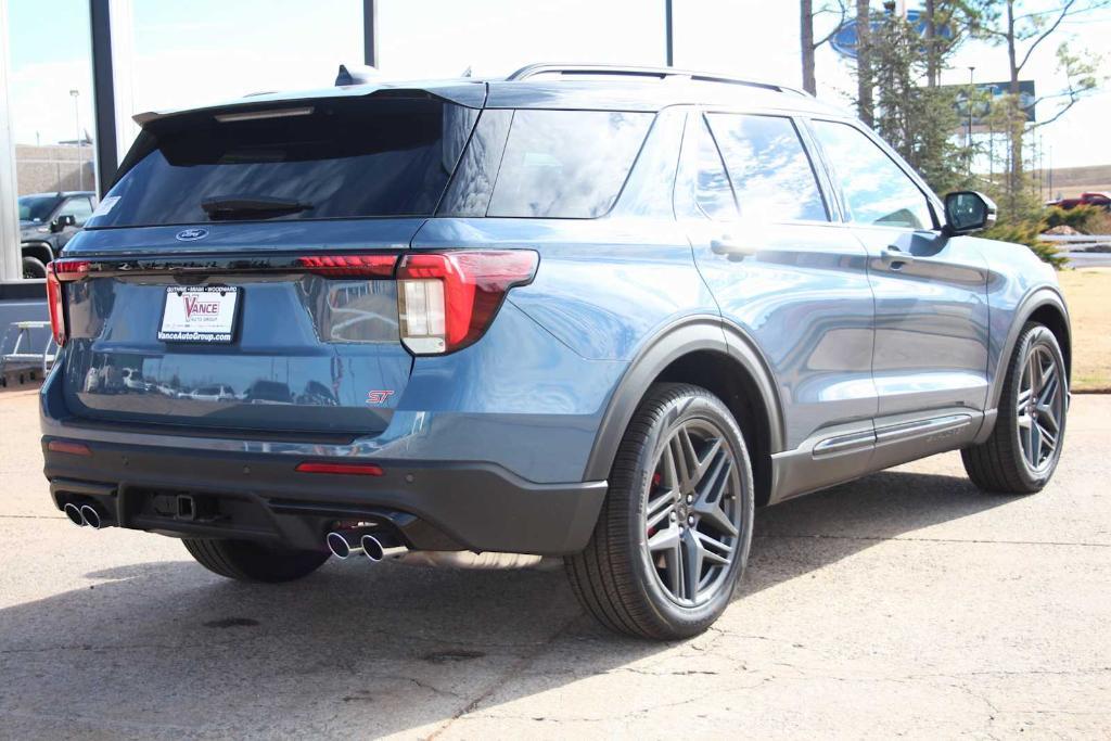 new 2025 Ford Explorer car, priced at $60,805