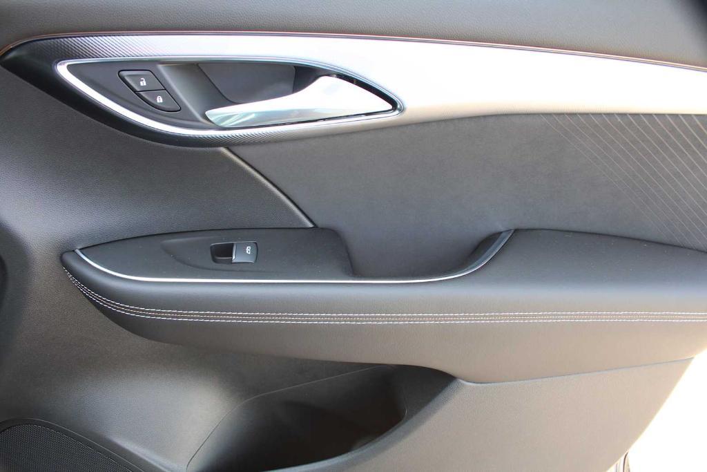new 2026 Buick Envision car, priced at $44,489