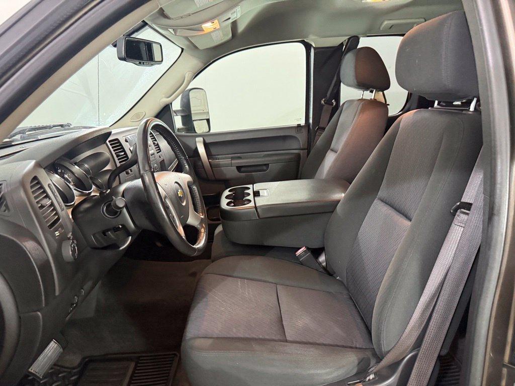 used 2013 Chevrolet Silverado 2500 car, priced at $17,999