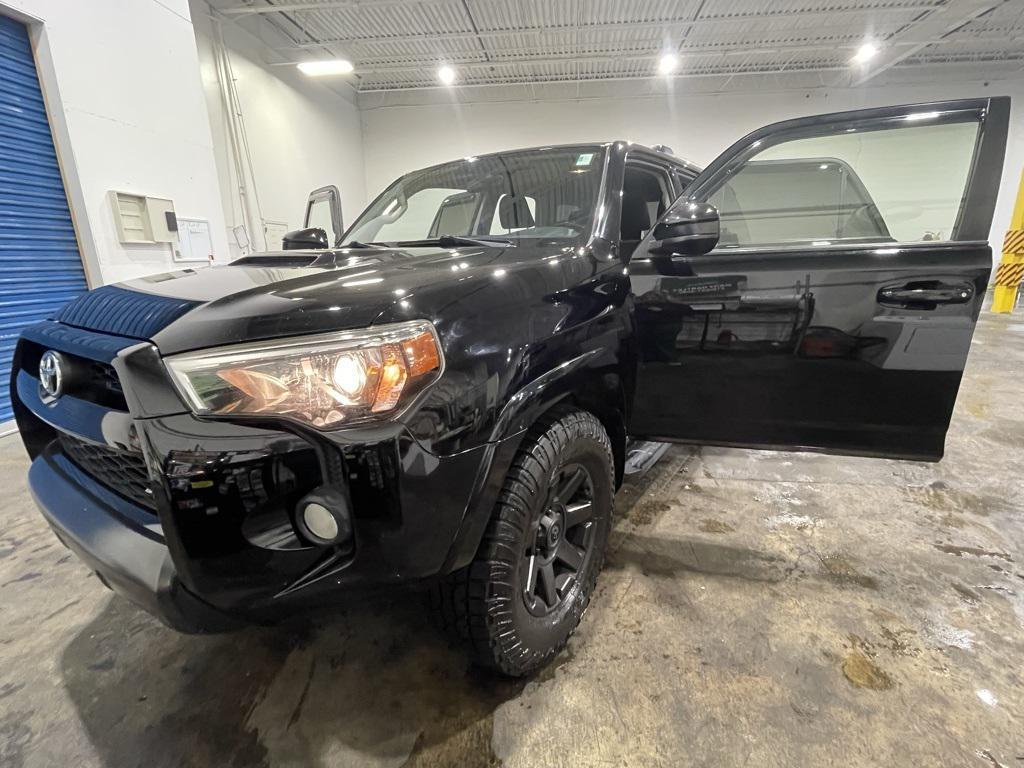 used 2014 Toyota 4Runner car, priced at $21,499