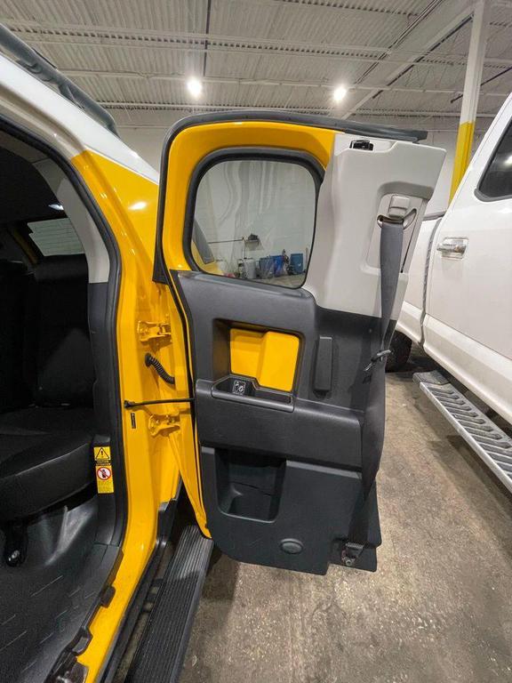 used 2007 Toyota FJ Cruiser car, priced at $20,999