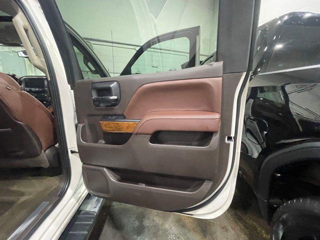 used 2015 Chevrolet Silverado 1500 car, priced at $22,999