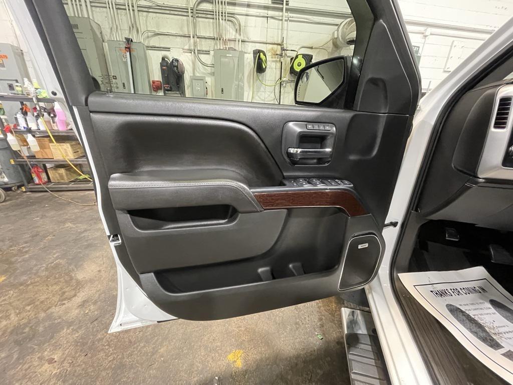 used 2017 GMC Sierra 1500 car, priced at $17,999