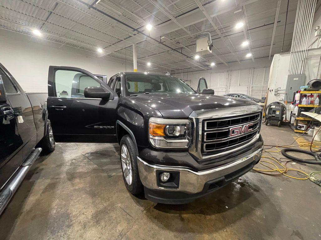 used 2015 GMC Sierra 1500 car, priced at $22,114