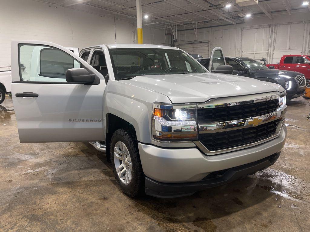 used 2018 Chevrolet Silverado 1500 car, priced at $22,883