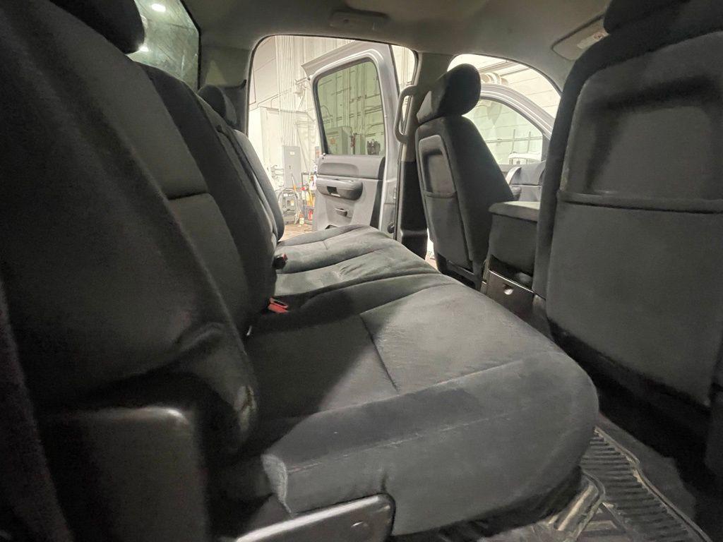 used 2014 GMC Sierra 2500 car, priced at $17,999