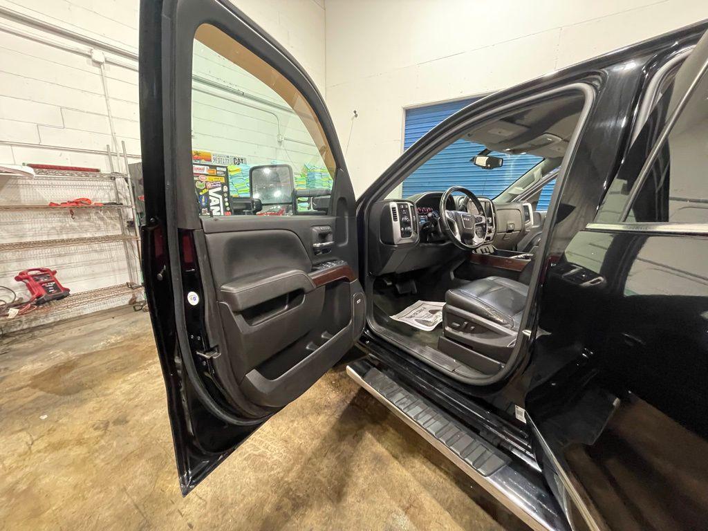 used 2018 GMC Sierra 1500 car, priced at $23,499