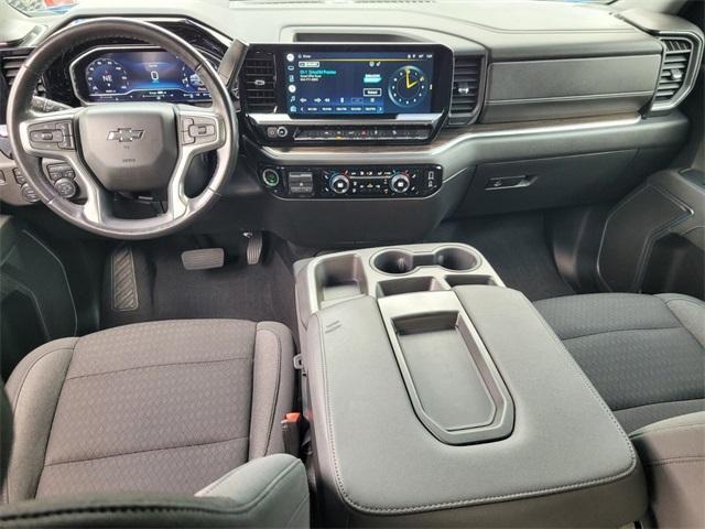 used 2022 Chevrolet Silverado 1500 car, priced at $39,300