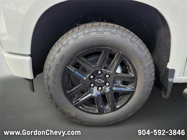 new 2026 Chevrolet Silverado 1500 car, priced at $43,100