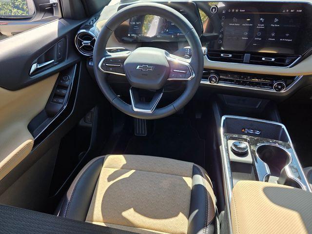 new 2026 Chevrolet Equinox car, priced at $36,113