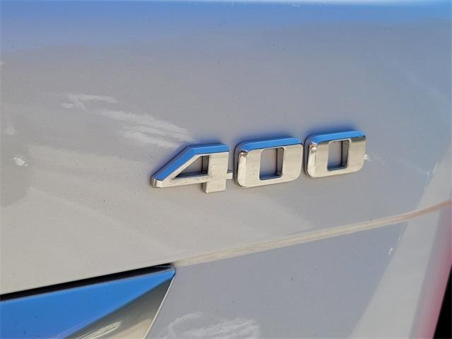 used 2025 Cadillac XT5 car, priced at $40,900