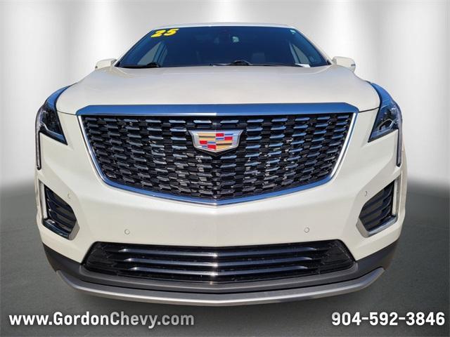 used 2025 Cadillac XT5 car, priced at $40,900