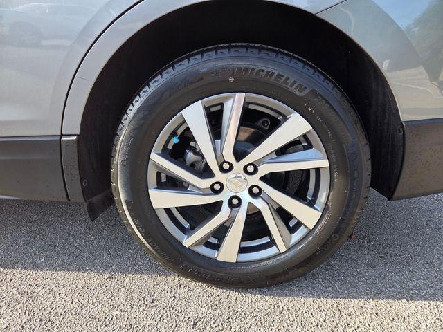 used 2024 Chevrolet Equinox car, priced at $25,248