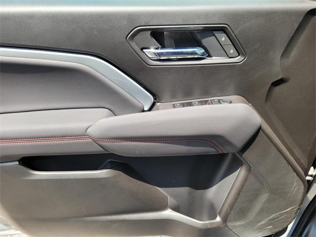 new 2025 Chevrolet Colorado car, priced at $39,106