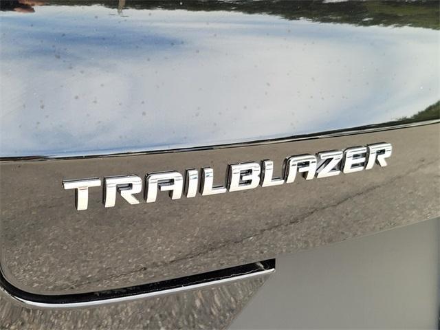 new 2025 Chevrolet TrailBlazer car, priced at $25,872
