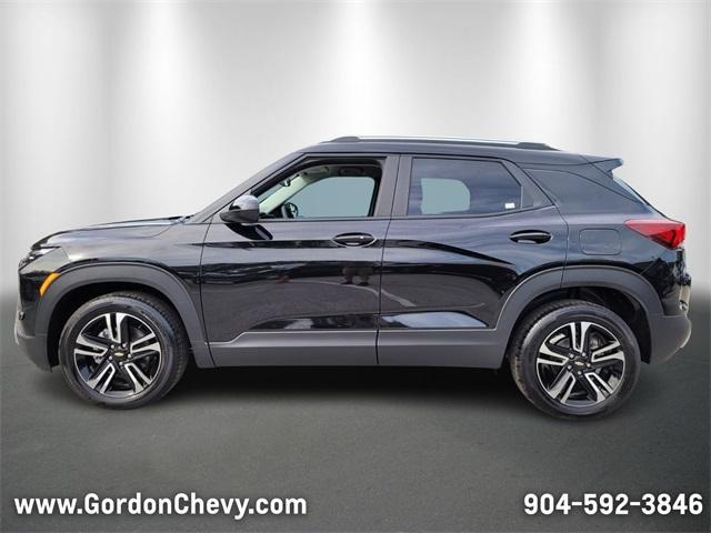 new 2025 Chevrolet TrailBlazer car, priced at $25,872