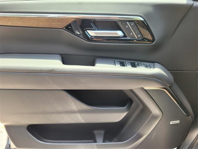 new 2025 Chevrolet Suburban car, priced at $83,218