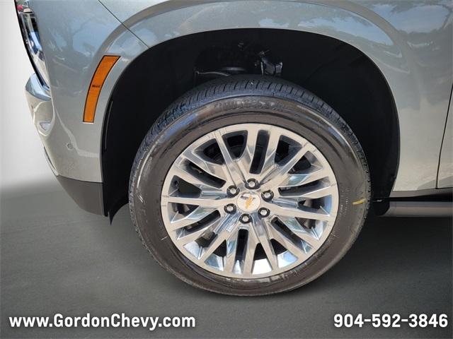 new 2025 Chevrolet Suburban car, priced at $83,218