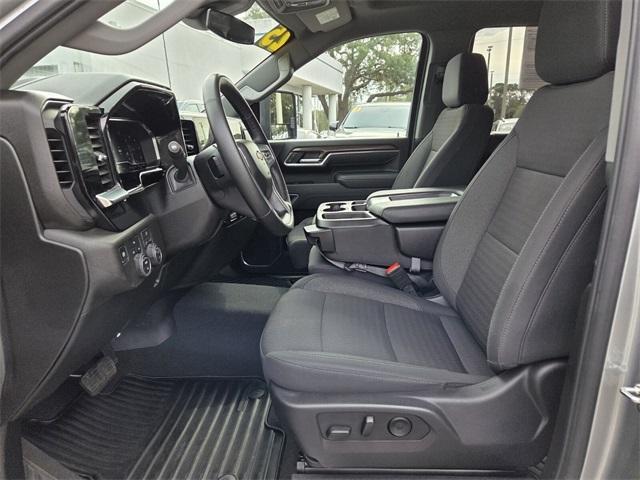 used 2025 Chevrolet Silverado 2500 car, priced at $60,400