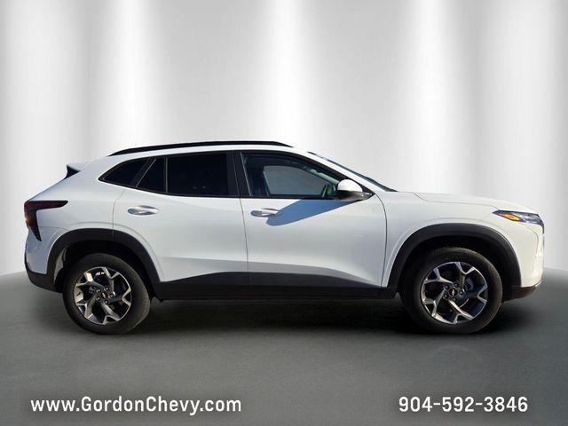 used 2025 Chevrolet Trax car, priced at $22,389