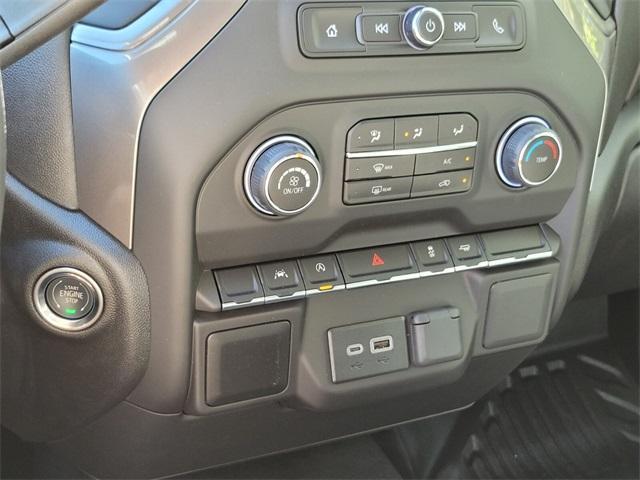 new 2025 Chevrolet Silverado 1500 car, priced at $40,996