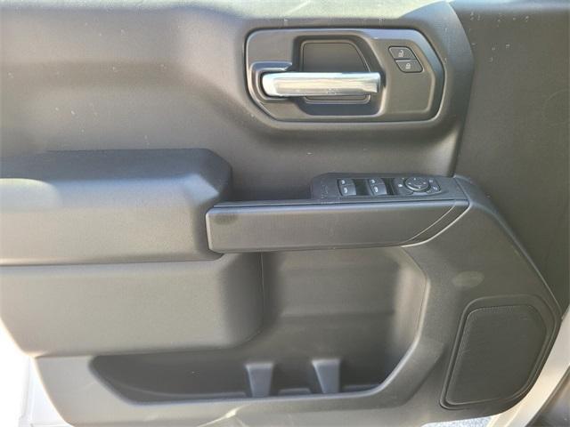 new 2025 Chevrolet Silverado 1500 car, priced at $43,789