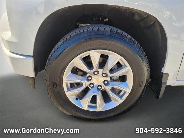 new 2025 Chevrolet Silverado 1500 car, priced at $43,789