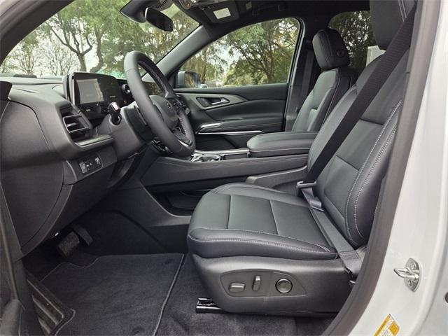 new 2026 Chevrolet Traverse car, priced at $44,391