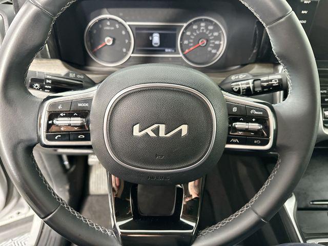 used 2023 Kia Sorento car, priced at $29,500