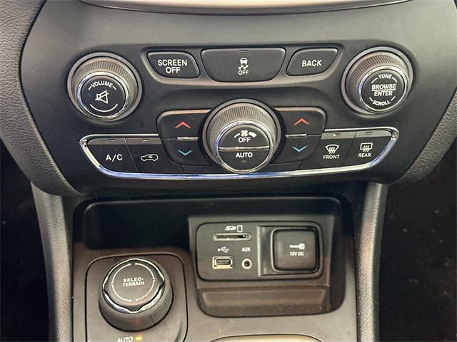 used 2018 Jeep Cherokee car, priced at $19,000