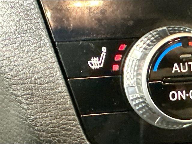 used 2024 Mitsubishi Outlander PHEV car, priced at $29,000