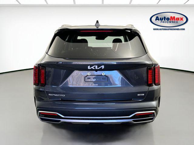 used 2023 Kia Sorento Hybrid car, priced at $32,495