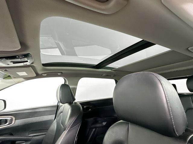 used 2022 Kia Sorento car, priced at $27,500