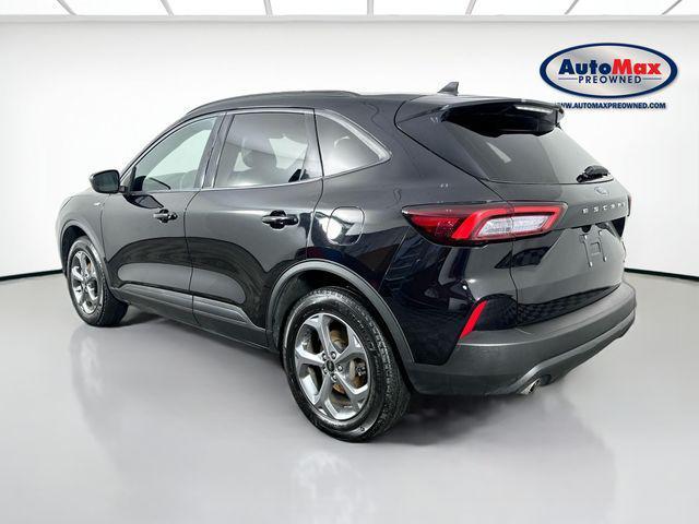 used 2025 Ford Escape car, priced at $24,995