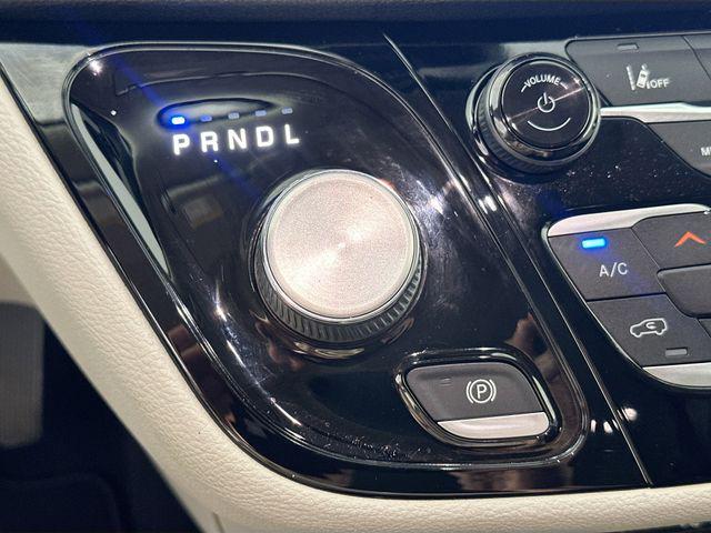 used 2023 Chrysler Pacifica Hybrid car, priced at $29,994