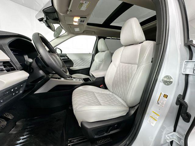 used 2023 Mitsubishi Outlander PHEV car, priced at $29,500