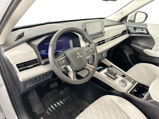 used 2023 Mitsubishi Outlander PHEV car, priced at $29,500