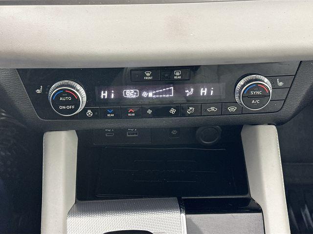 used 2023 Mitsubishi Outlander PHEV car, priced at $29,500