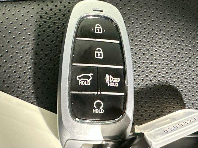 used 2023 Hyundai Santa Fe car, priced at $29,000