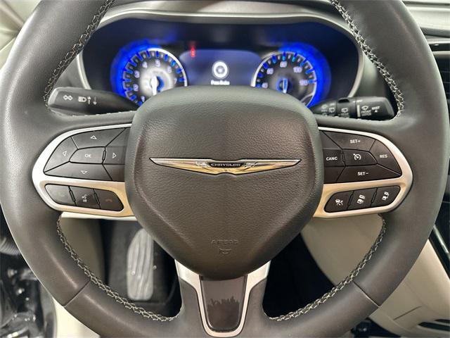 used 2024 Chrysler Pacifica car, priced at $28,000