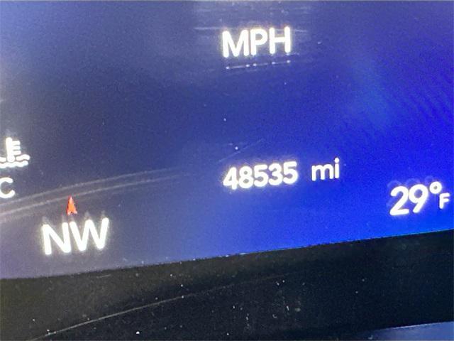 used 2024 Chrysler Pacifica car, priced at $28,000