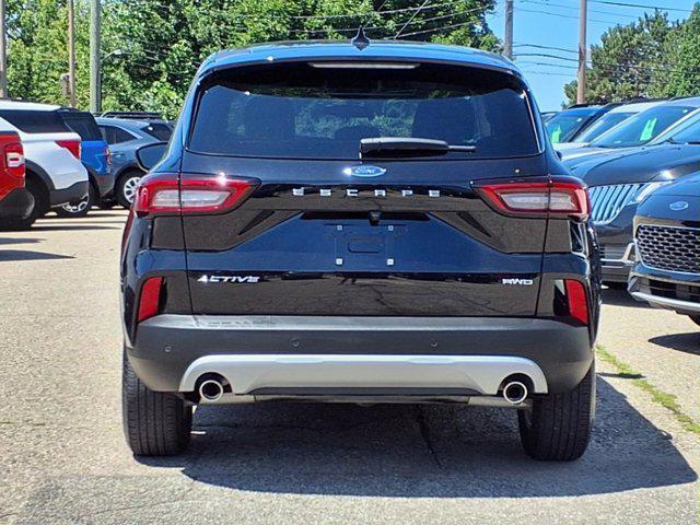 2023 Agate Black Metallic Ford Escape
