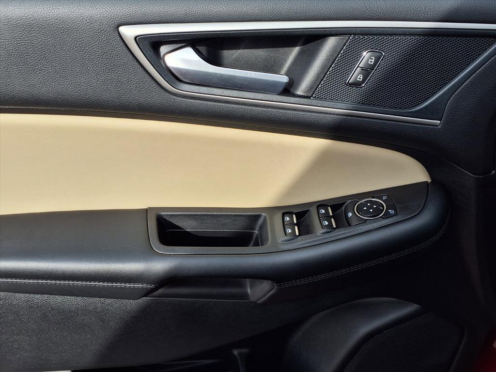 used 2024 Ford Edge car, priced at $29,994