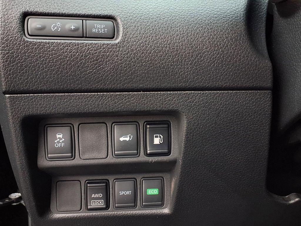 used 2018 Nissan Rogue car, priced at $12,998