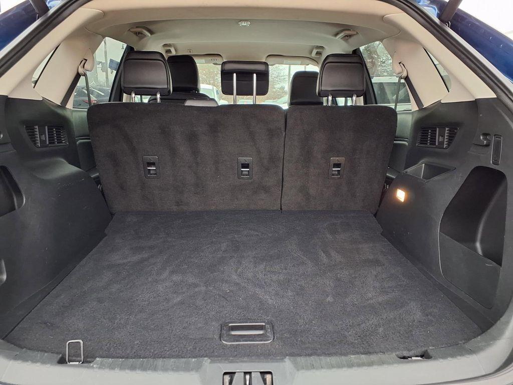 used 2024 Ford Edge car, priced at $25,724