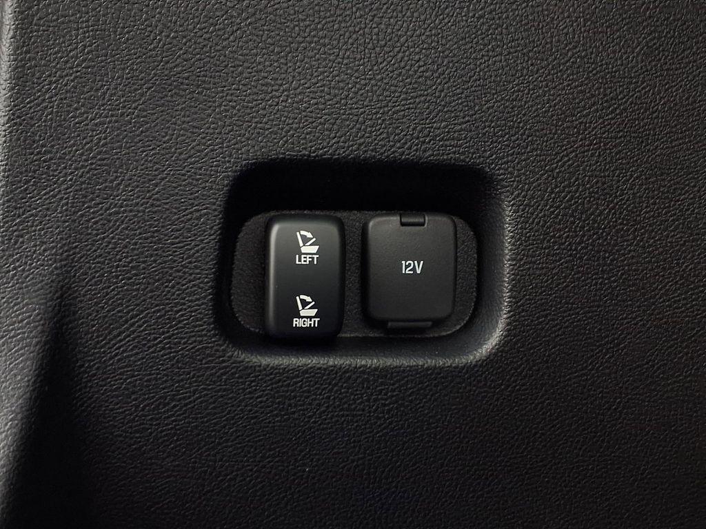 used 2024 Ford Edge car, priced at $25,724