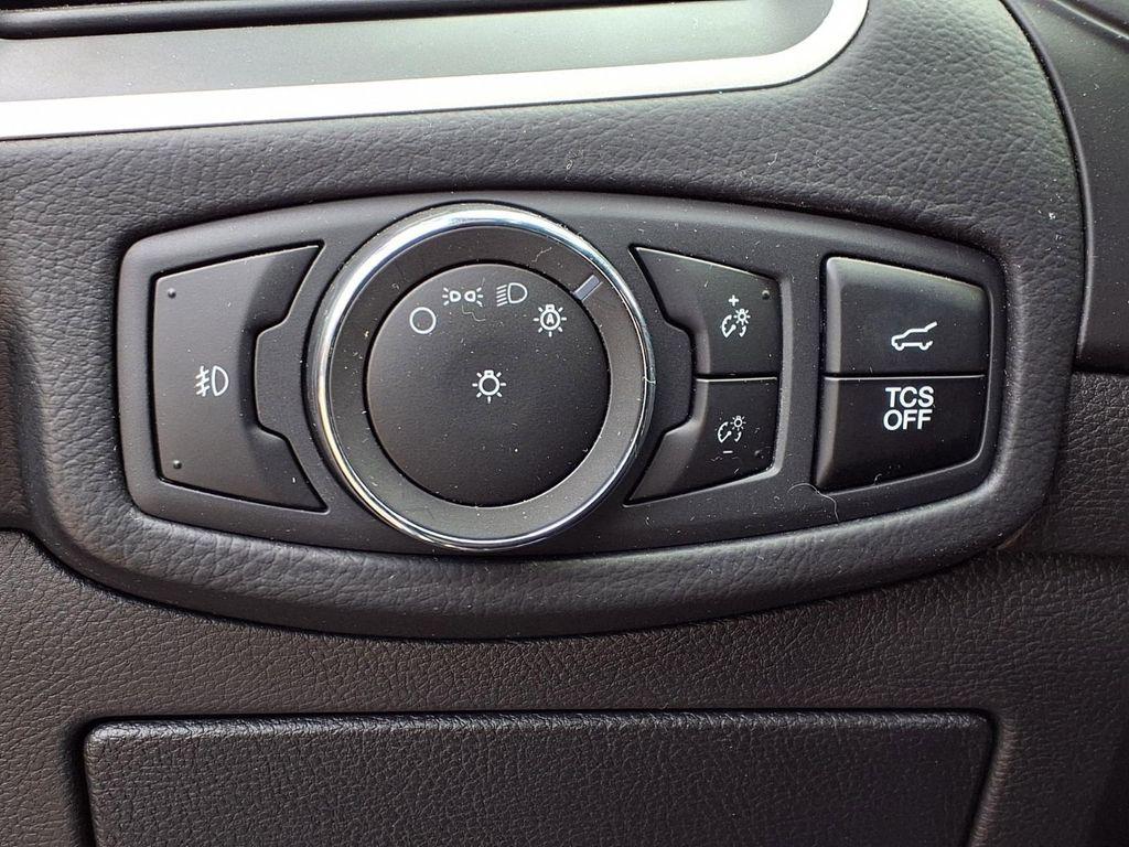 used 2023 Ford Edge car, priced at $26,993