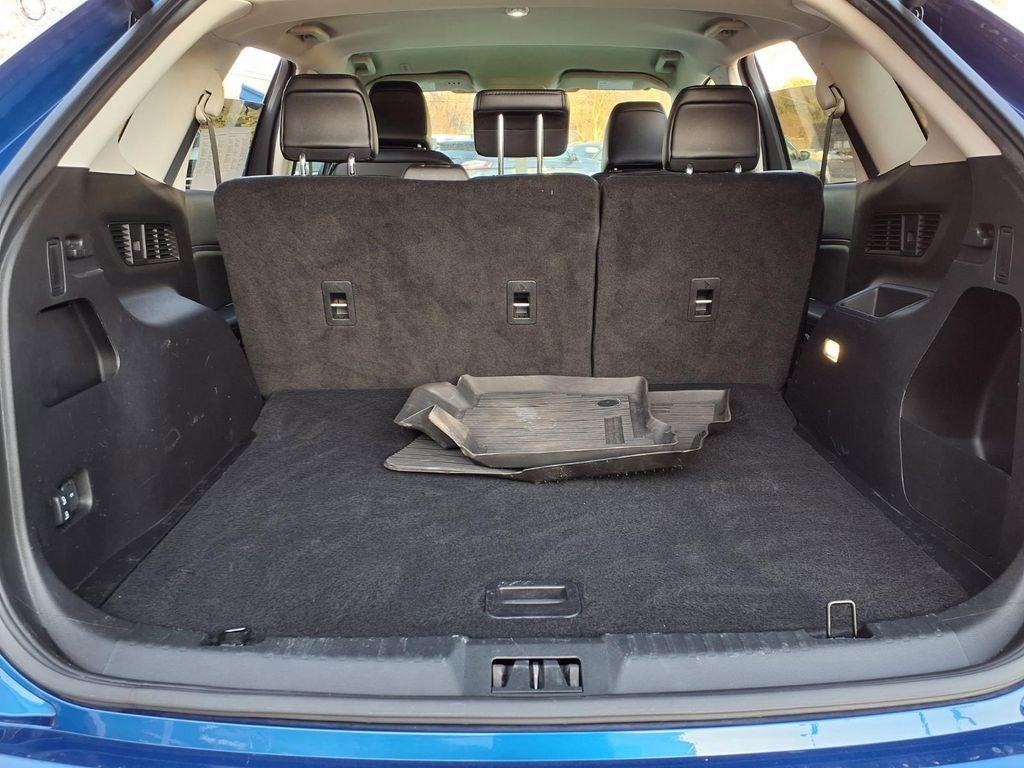 used 2024 Ford Edge car, priced at $25,994