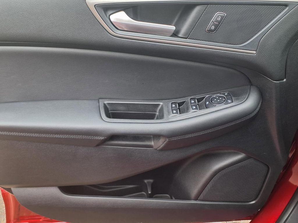 used 2024 Ford Edge car, priced at $27,994